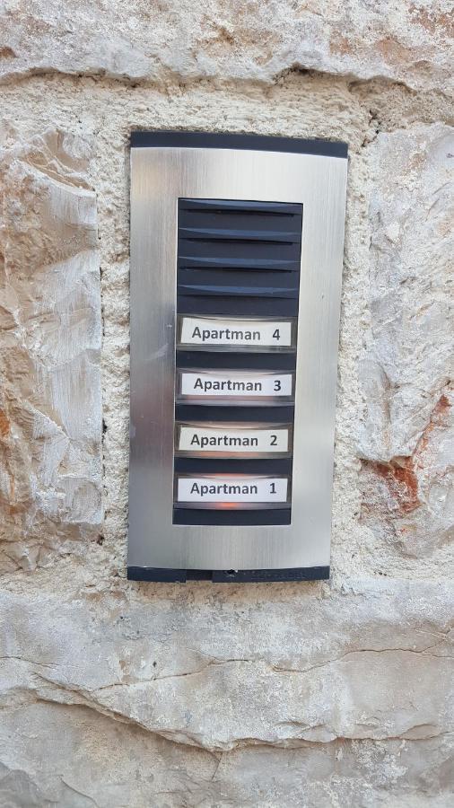 Centar Vodice Apartmani Extérieur photo
