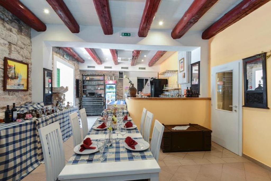 Centar Vodice Apartmani Extérieur photo